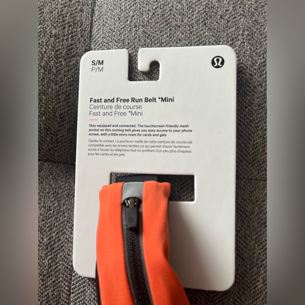 Lululemon Fast and Free Running Belt Mini Warm Coral/ Black NWT S/M